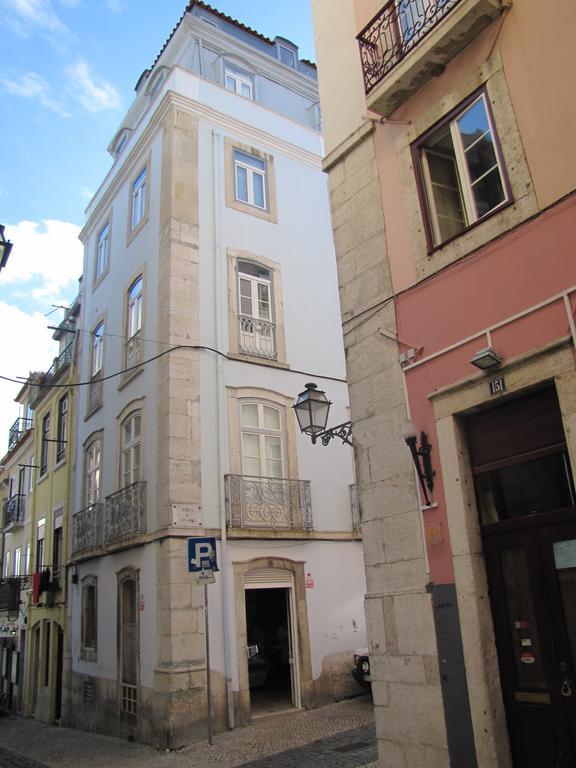 Remodeled Historic In Bairro Alto