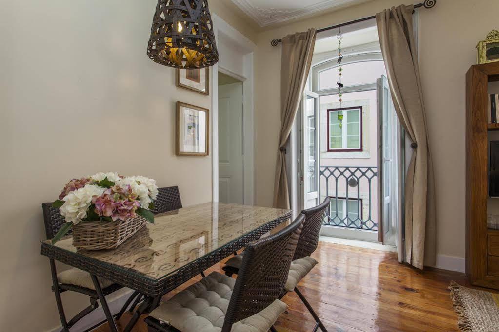 Apartamento Remodeled Historic In Bairro Alto