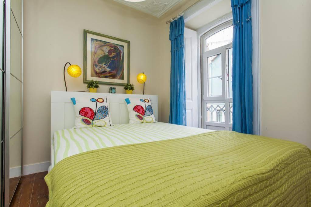 Remodeled Historic In Bairro Alto Apartamento Lisboa